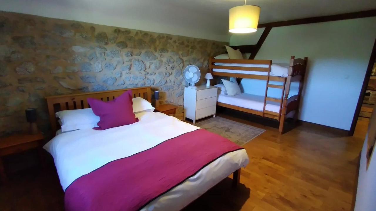 The Railway Cottage - Characterful And Comfortable Holiday Cottage Piégut-Pluviers Extérieur photo
